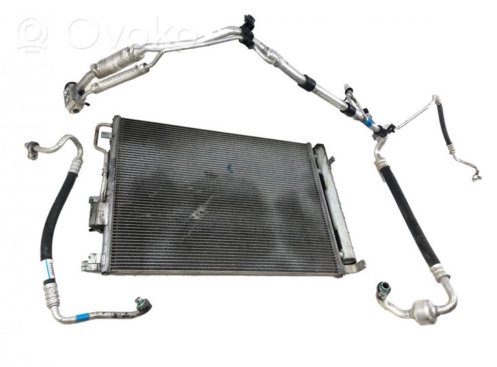 Hyundai Tucson TL Radiateur condenseur de climatisation 97606D7050