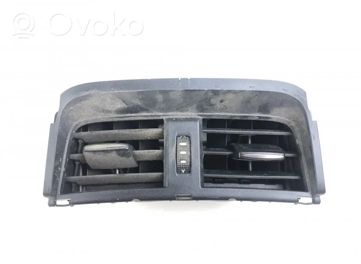 Lexus ES 300h Griglia di ventilazione posteriore 5886033100