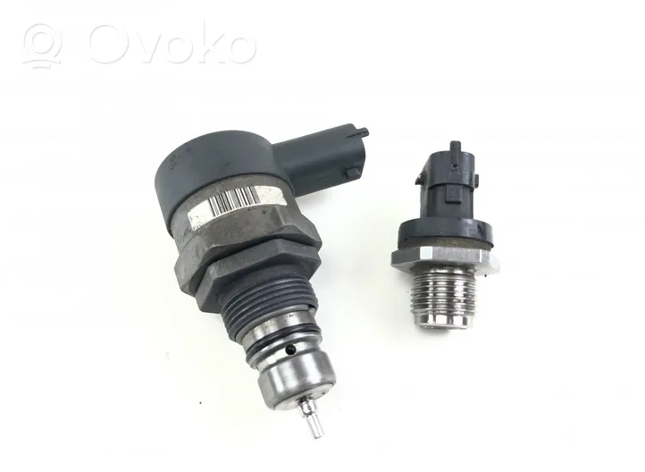 KIA Sorento Regulator ciśnienia paliwa 0281006037