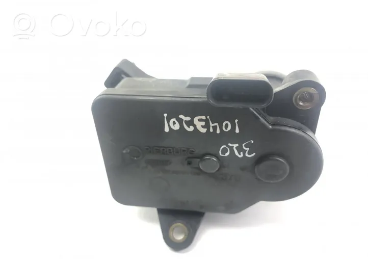 Mercedes-Benz E C207 W207 Altra parte del motore 701132120