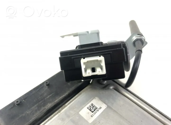 Hyundai ix35 Sterownik / Moduł ECU 0281016545