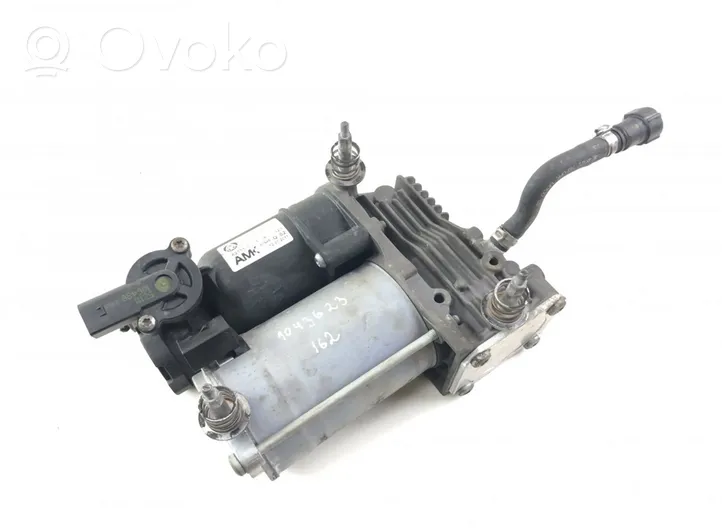 BMW X5 E70 Ilmajousituksen kompressoripumppu 6859714