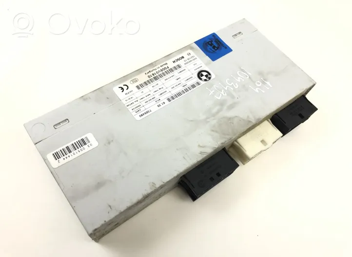 BMW X5 F15 Sterownik / Moduł elektrycznej klapy tylnej / bagażnika F005V01610