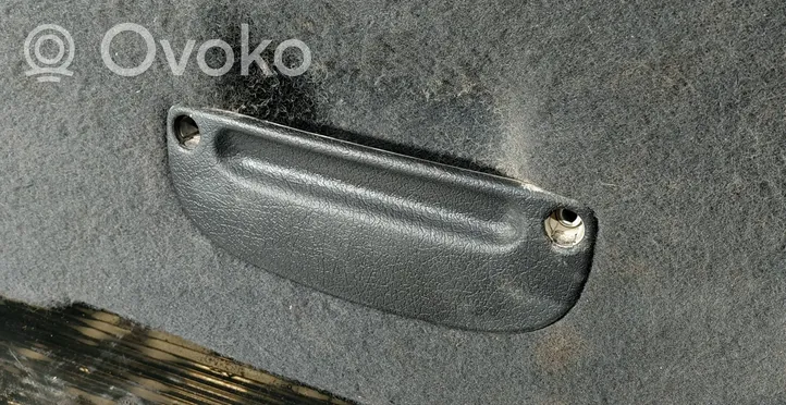 Opel Astra G Dolny panel schowka koła zapasowego 90562521