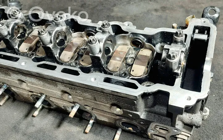 Opel Astra G Engine head 