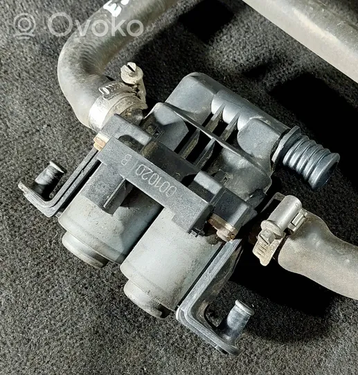 BMW 5 E39 Zawór sterujący płynu chłodzącego 1147412137