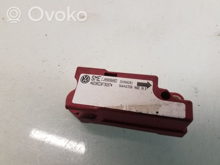 Volkswagen Bora Airbagsensor Crashsensor Drucksensor 1J0909606D