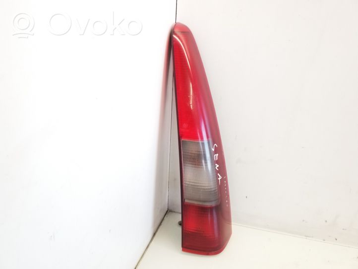 Volvo V70 Aizmugurējais lukturis virsbūvē DET9157800
