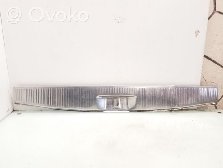 Volkswagen Sharan Trunk/boot sill cover protection 