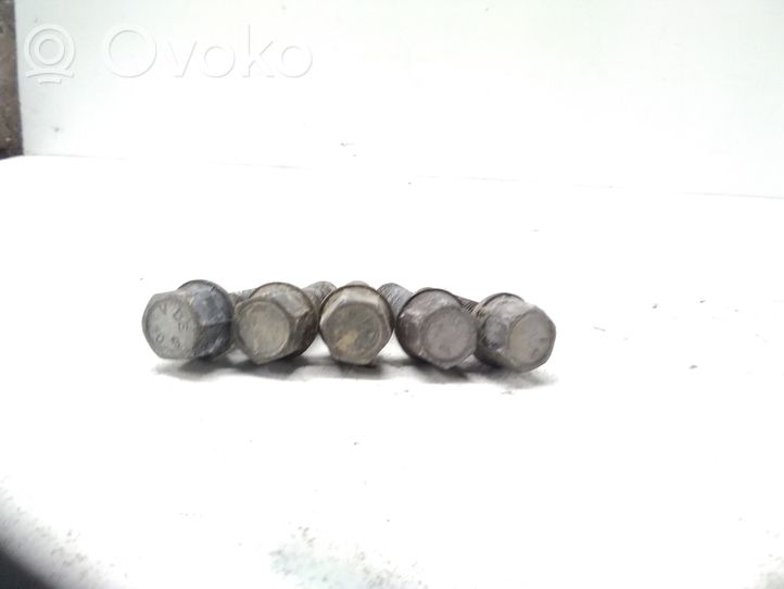 Mercedes-Benz A W168 Nuts/bolts 