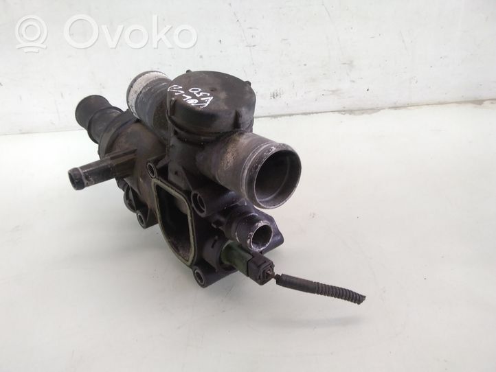 Volvo V50 Boîtier de thermostat / thermostat 9656182980