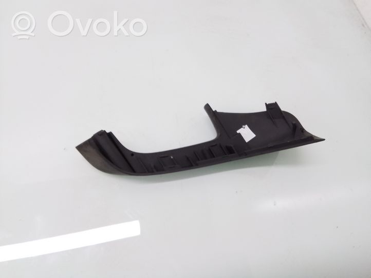 Volkswagen Golf V Obudowa klamki wewnętrznej drzwi przednich 1K0868040