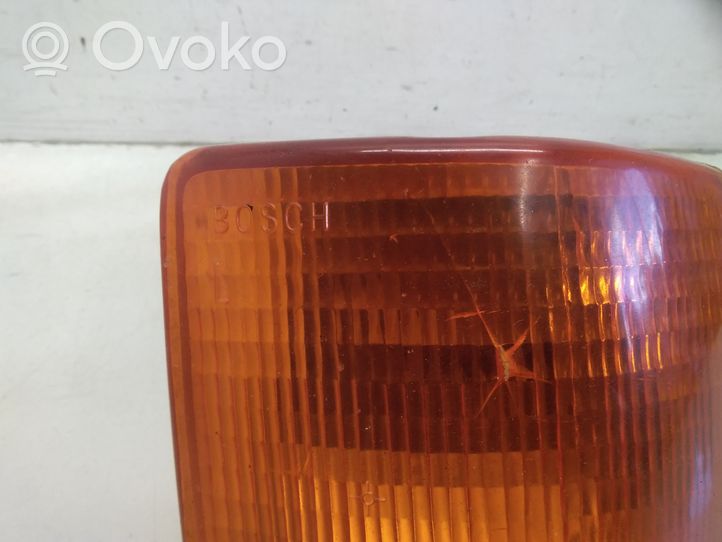 Audi 80 90 B2 Front indicator light 