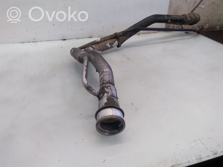 Volvo S60 Tuyau de remplissage de réservoir de carburant 