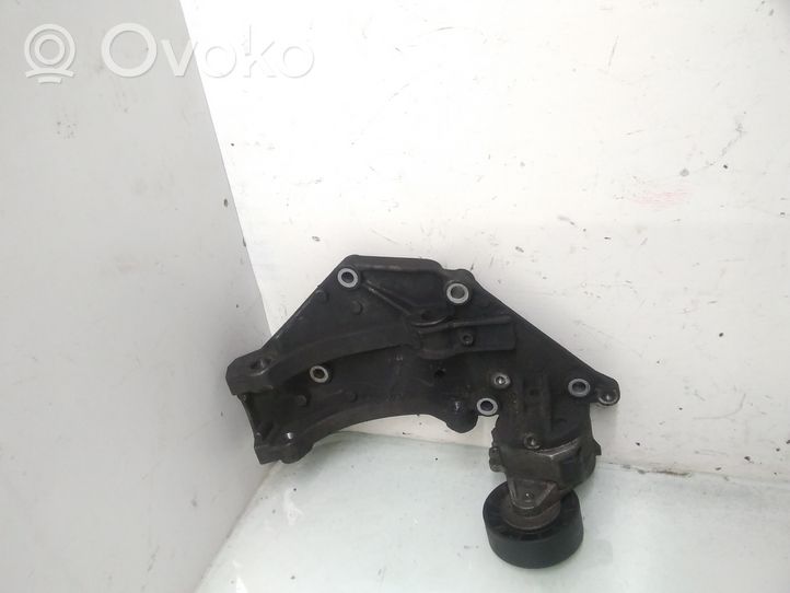 Volvo V50 Generator/alternator bracket 9682367380