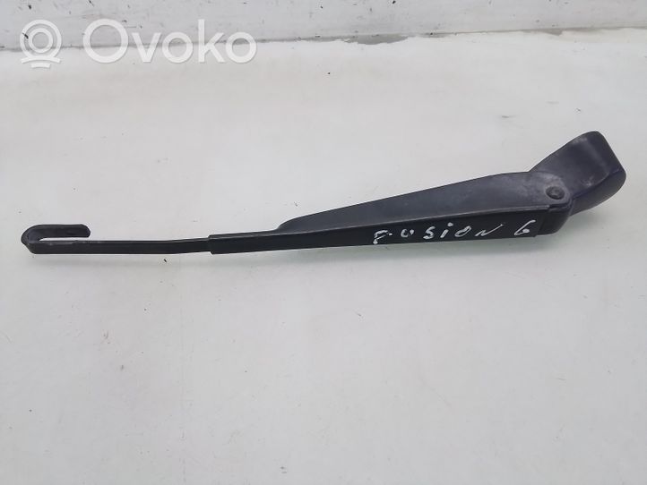 Ford Fusion Rear wiper blade arm 