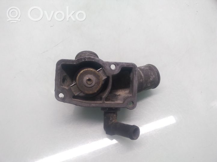 Opel Vectra B Thermostat/thermostat housing 90529846