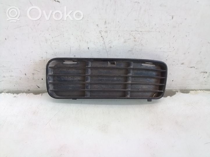 Volkswagen Caddy Front bumper lower grill 6K5853665A