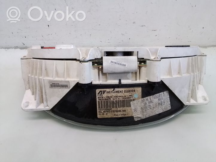 Volkswagen Sharan Speedometer (instrument cluster) 7M0919882D