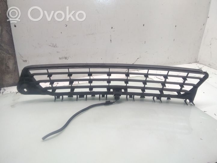 Opel Vectra C Grille inférieure de pare-chocs avant 0551004542