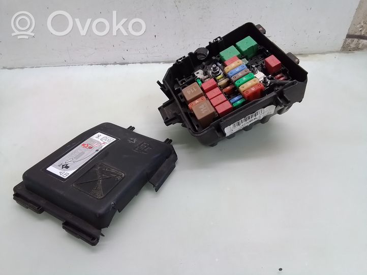 Peugeot 2008 II Fuse box set 43964801