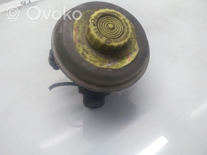 Audi 80 90 S2 B4 Główny cylinder hamulca 893611307A