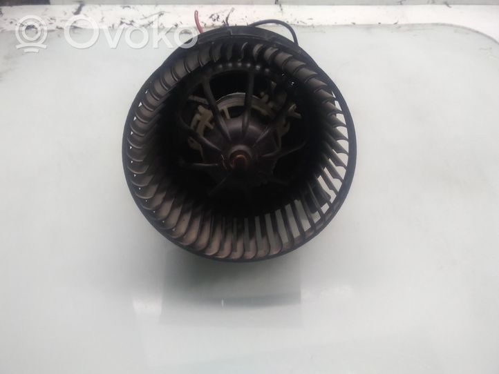 Renault Megane II Ventola riscaldamento/ventilatore abitacolo F664466K