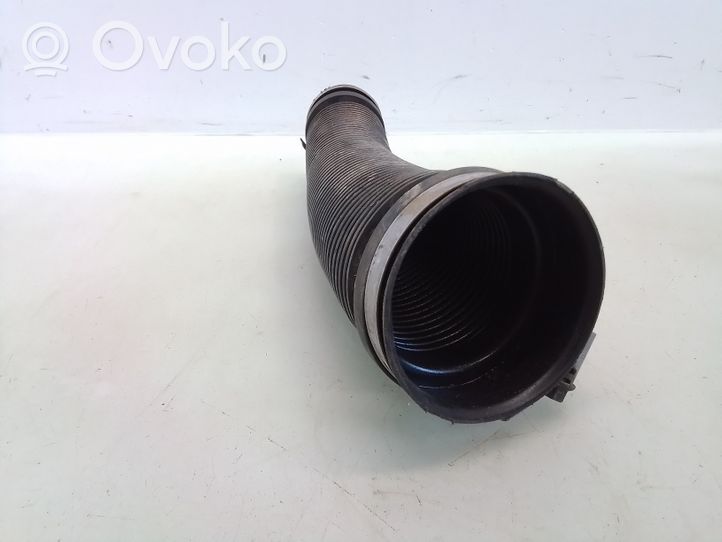 Opel Combo C Air intake duct part 93319134