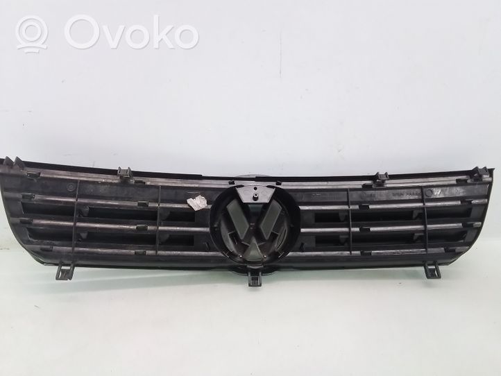 Volkswagen Polo III 6N 6N2 6NF Grille calandre supérieure de pare-chocs avant 6N0853651J