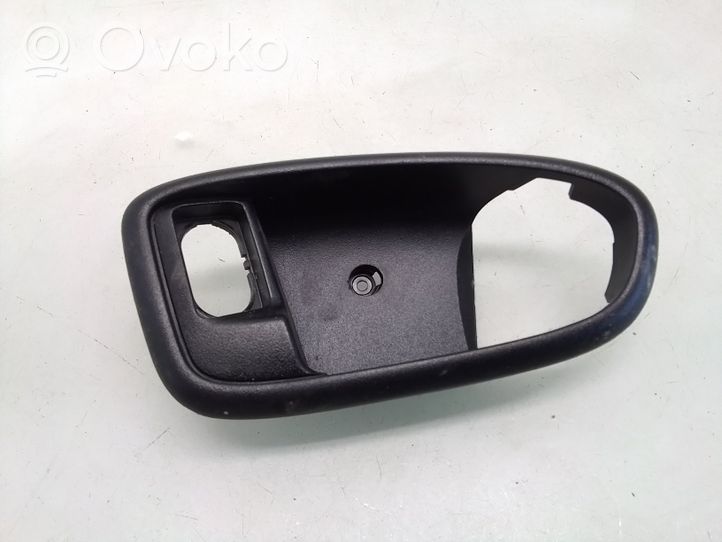 Ford Mondeo MK IV Otros elementos de revestimiento de la puerta trasera 6M21U226A36B