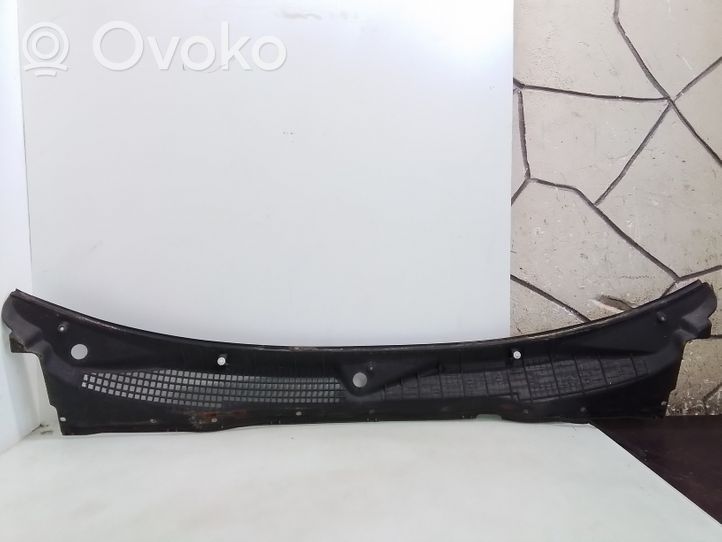 Ford Maverick Rivestimento del tergicristallo 668620F000