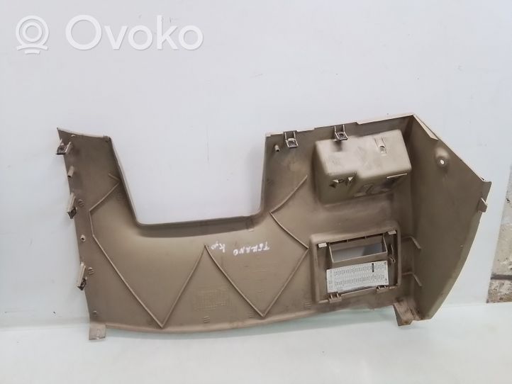 Nissan Terrano Verkleidung Armaturenbrett Cockpit unten 681060F000