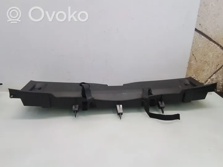 Toyota Auris 150 Bagažinės slenksčio apdaila 6471602080