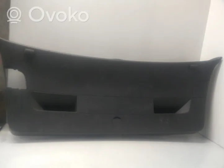 Volkswagen Golf V Altro elemento di rivestimento bagagliaio/baule 1K6867657