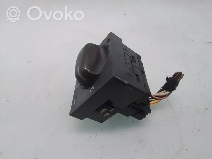 Volvo S70  V70  V70 XC Light switch 7923