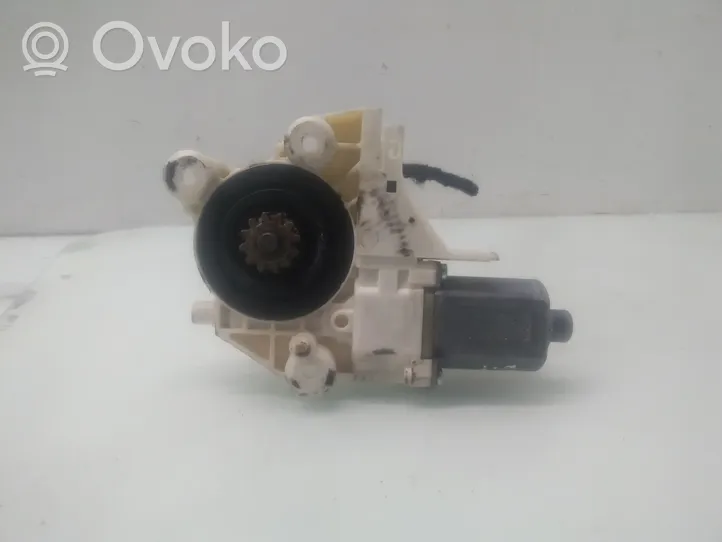 Ford Focus Priekinis varikliukas langų pakėlėjo 995209101