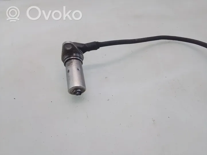 Volkswagen Golf IV Crankshaft speed sensor 