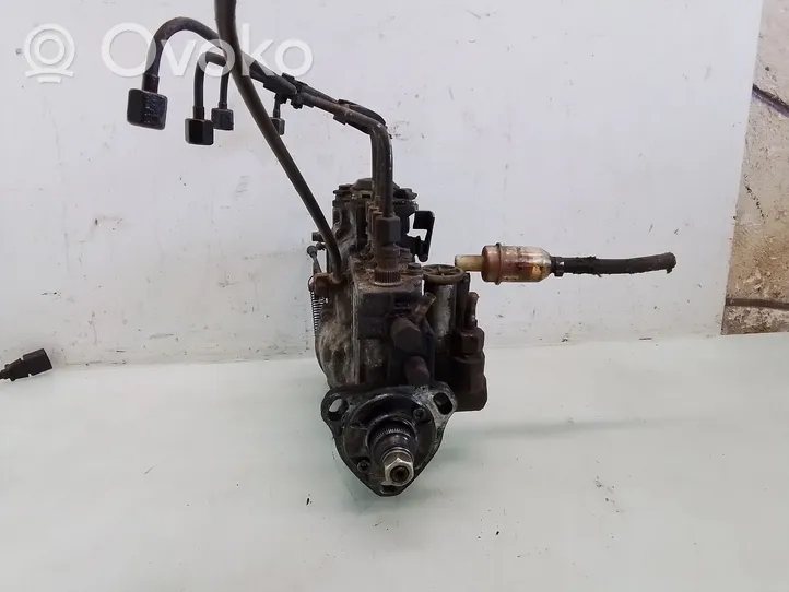 Mercedes-Benz Vito Viano W638 Fuel injection high pressure pump 6160707801