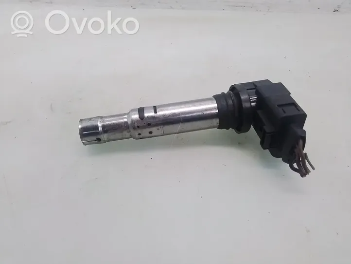 Volkswagen Golf IV High voltage ignition coil 0040102030