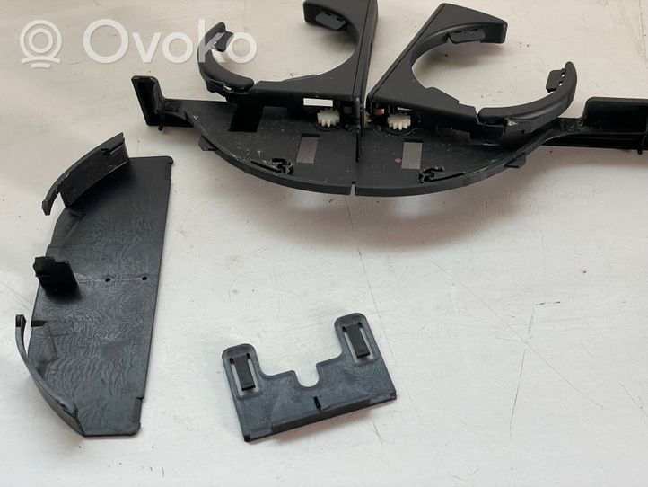 BMW 5 E39 Becherhalter Getränkehalter Cupholder 8190205