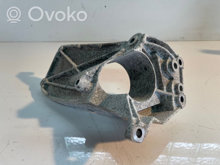 Volvo XC90 Support, suspension du moteur 