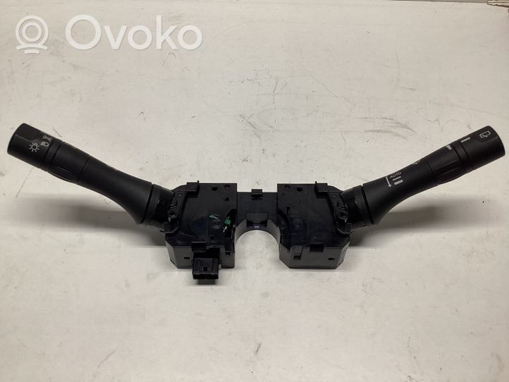 Nissan Qashqai Kit interrupteurs 18Y01SD