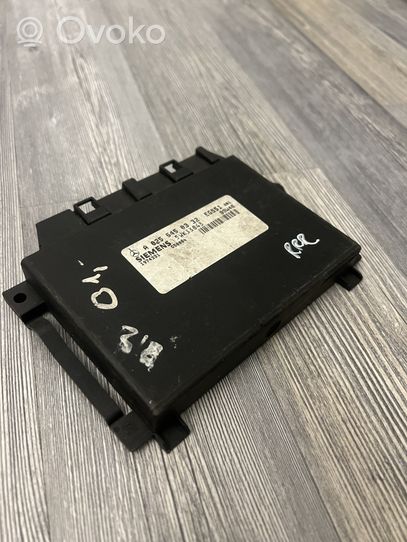 Mercedes-Benz E W210 Module de contrôle de boîte de vitesses ECU A0255450332