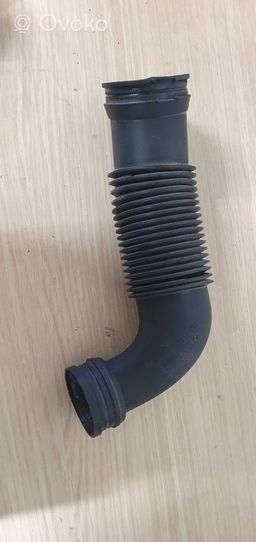 BMW i3 Air intake hose/pipe 7642406