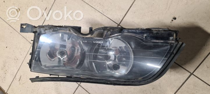 BMW 3 E46 Lampa przednia 