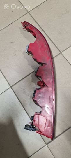 Audi Q7 4L Éclairage de pare-chocs arrière 4L0945095