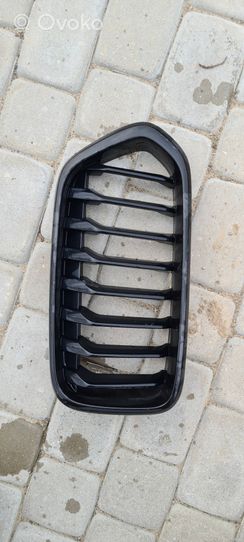 BMW X2 F39 Atrapa chłodnicy / Grill 7424777