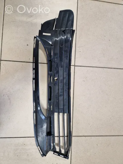 BMW 7 G11 G12 Front bumper corner part panel trim 7486838