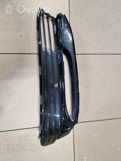 BMW 7 G11 G12 Front bumper lower grill 7486837