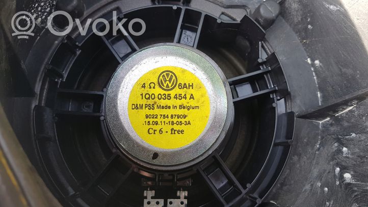 Volkswagen Eos Skaļrunis (-i) pakaļējās durvīs 1Q0035454A